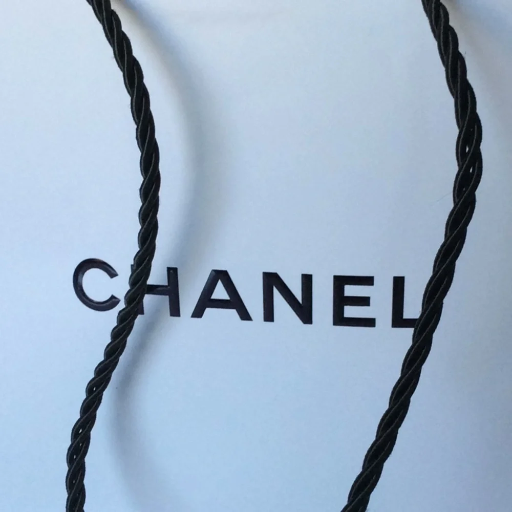 Chanel paper reusable bag new - Picture 1 of 6